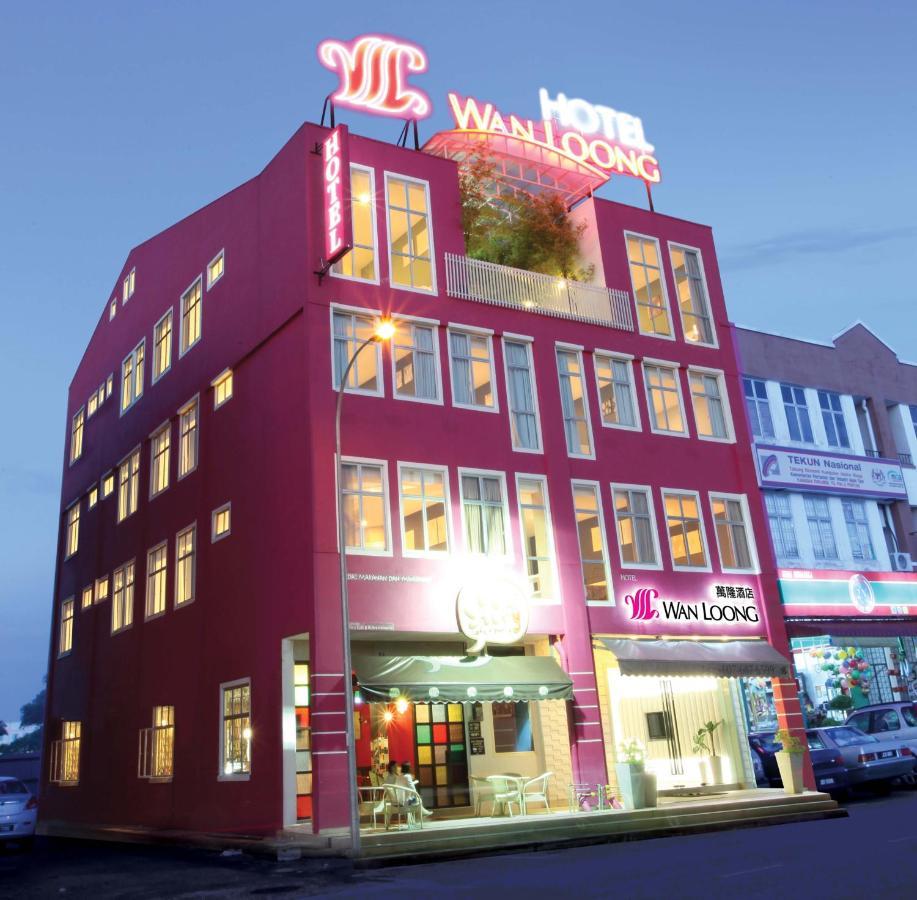 Wan Loong Hotel Pontian Kecil Eksteriør billede