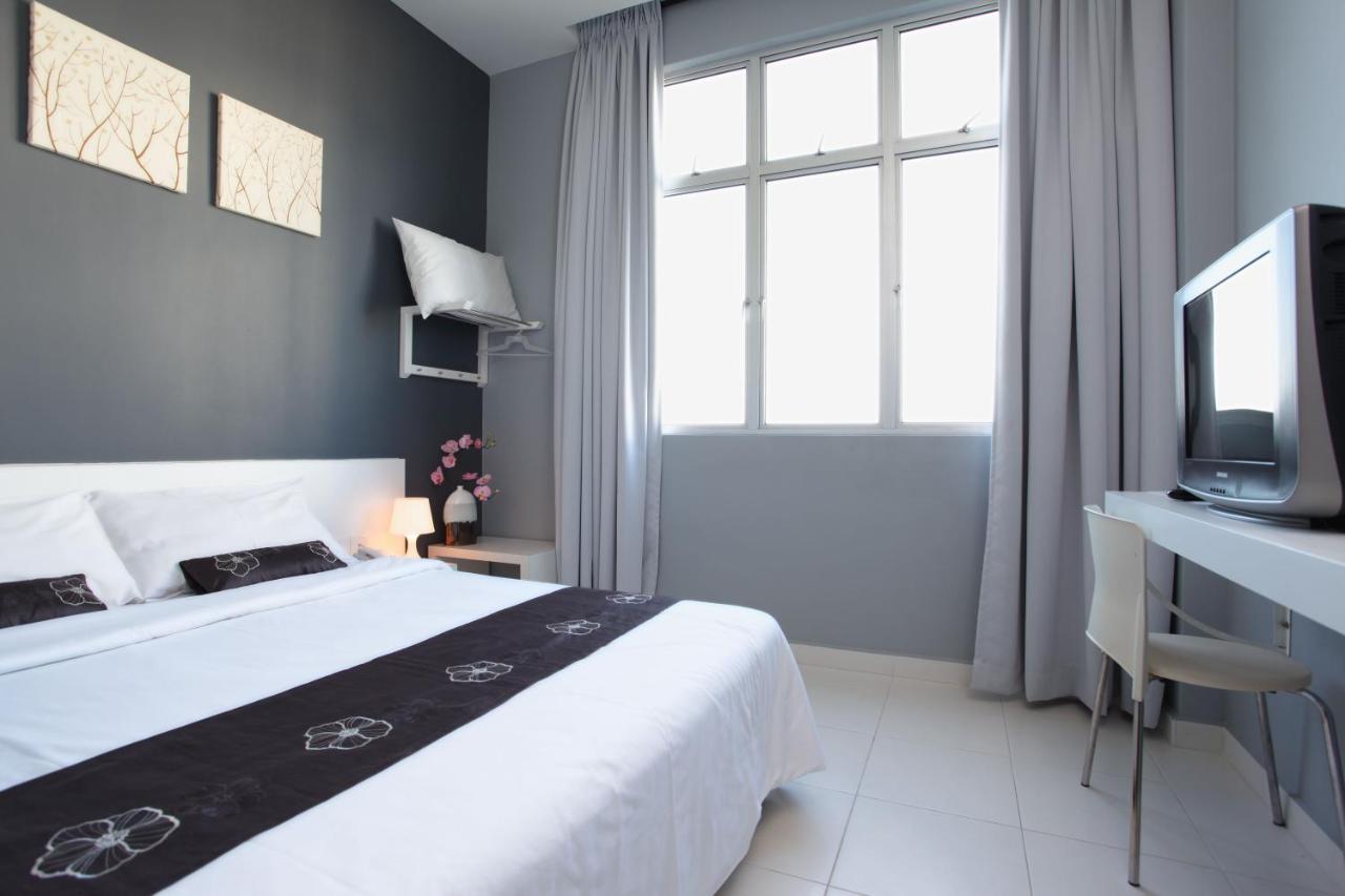 Wan Loong Hotel Pontian Kecil Eksteriør billede